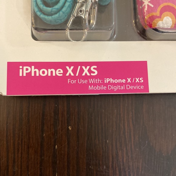 Disney IPhone X/XS phone case/strap- teacups - Picture 3 of 6